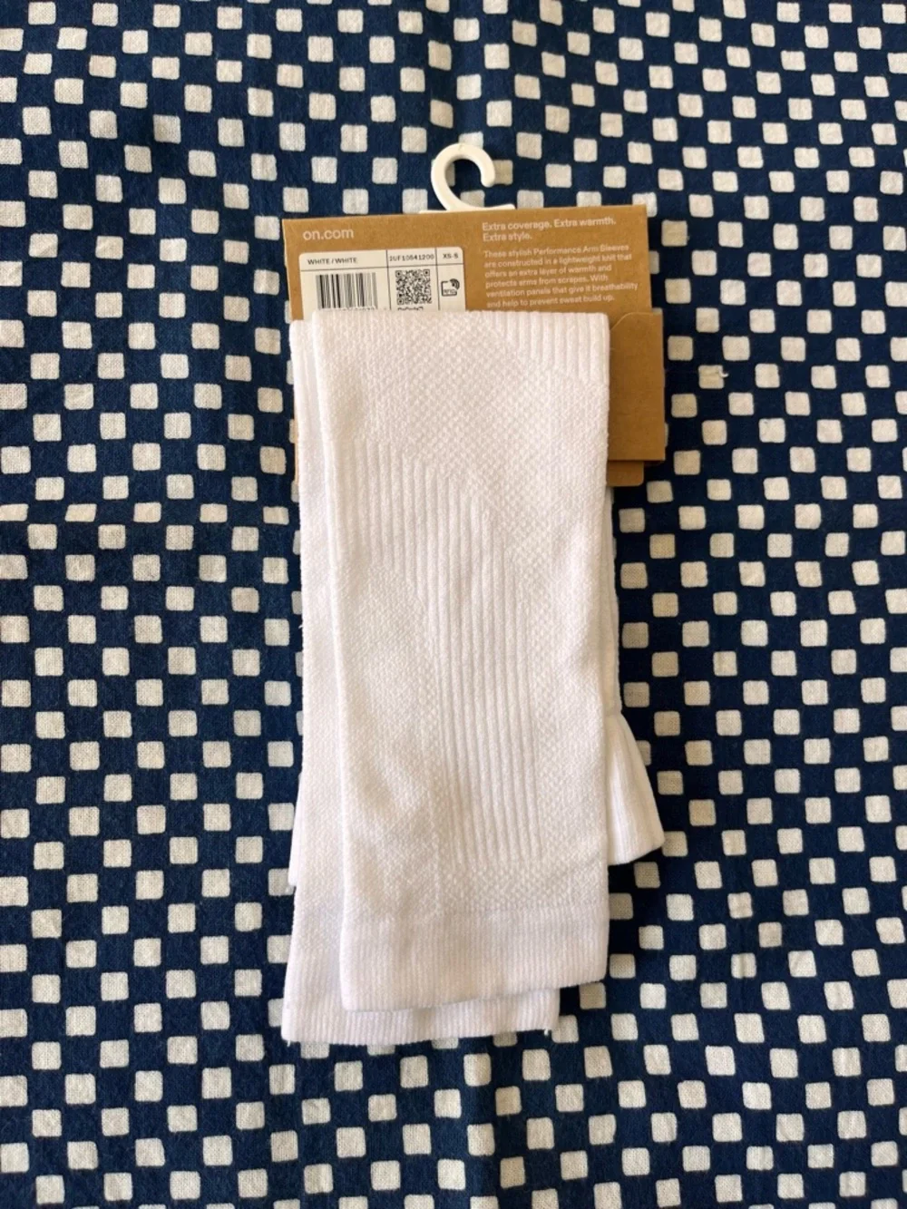 NWT son running performance arm sleeves XS-S white - Picture 6 of 7